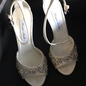 Monique Llhullier Pearl White Wedding 35.5 Heels